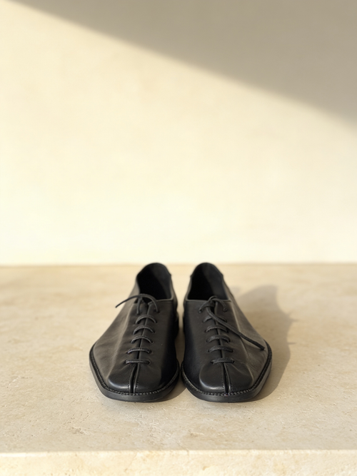 The black derbies