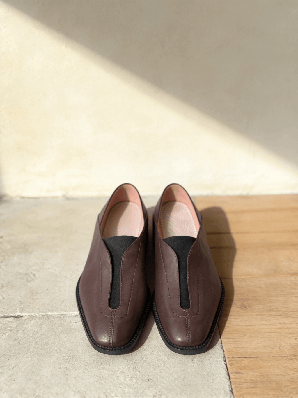 the loafers brown