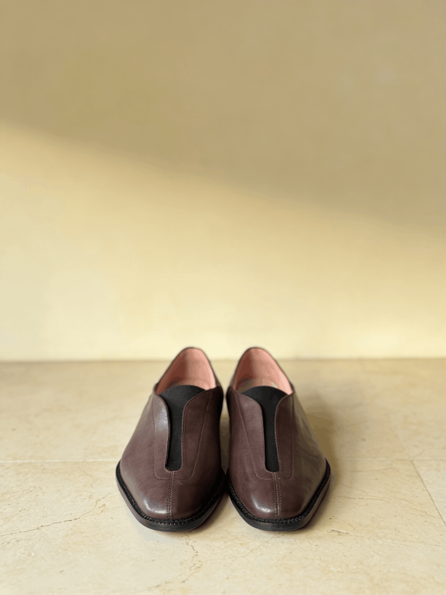 the loafers brown