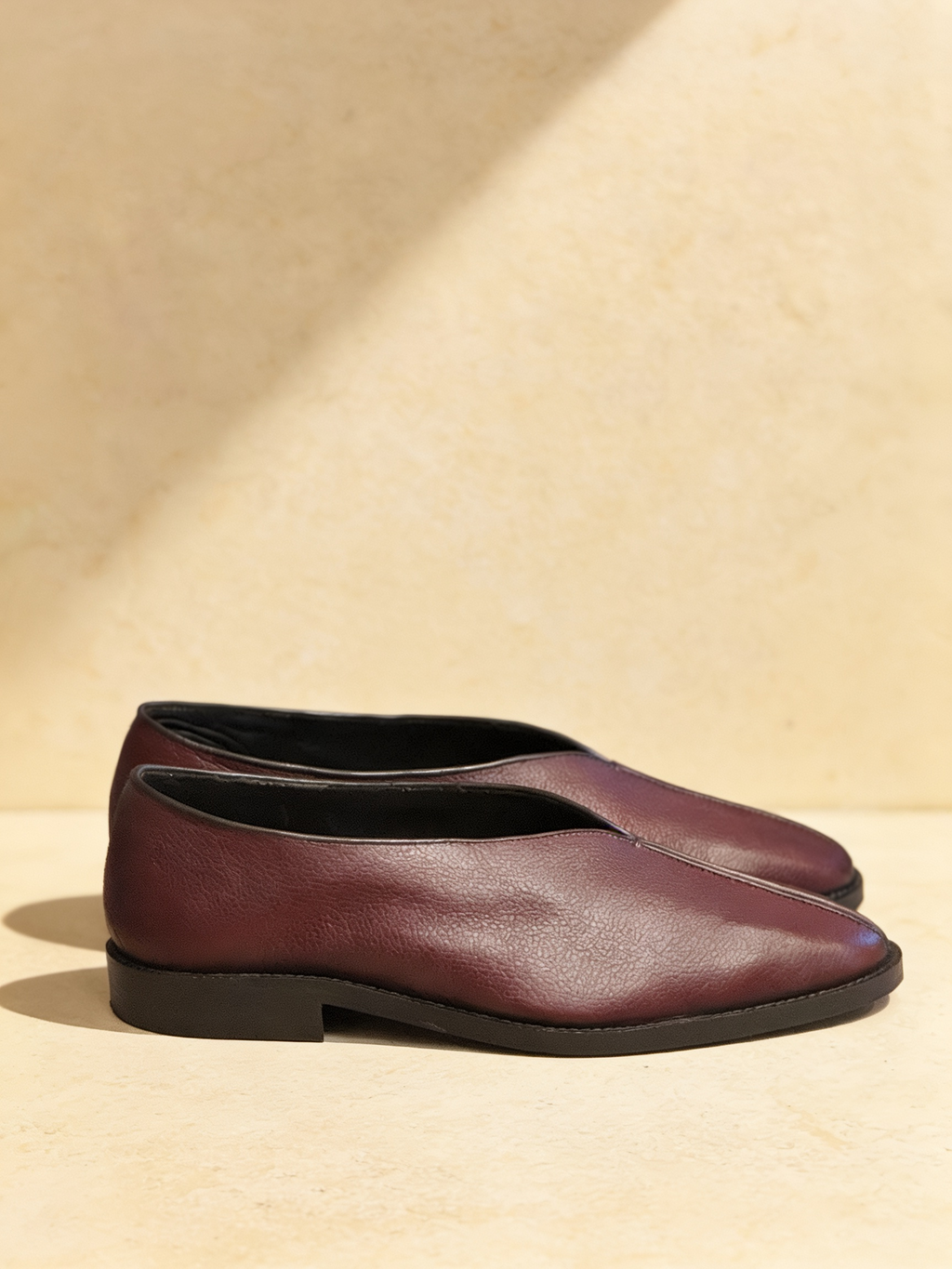the piped burgundy